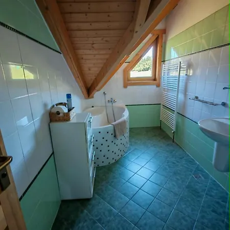 Konukevi Wellness Haltmar 3*